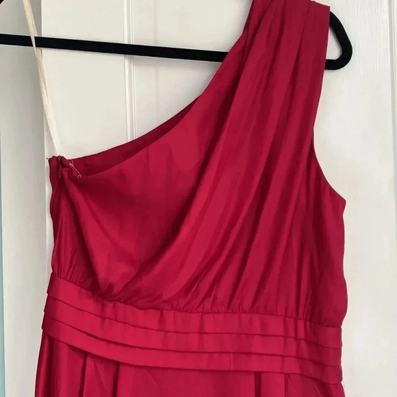 BCBGeneration Red Ruby One Shoulder Silky Ruffle Mini Formal Dress Size 8 - Picture 8 of 16